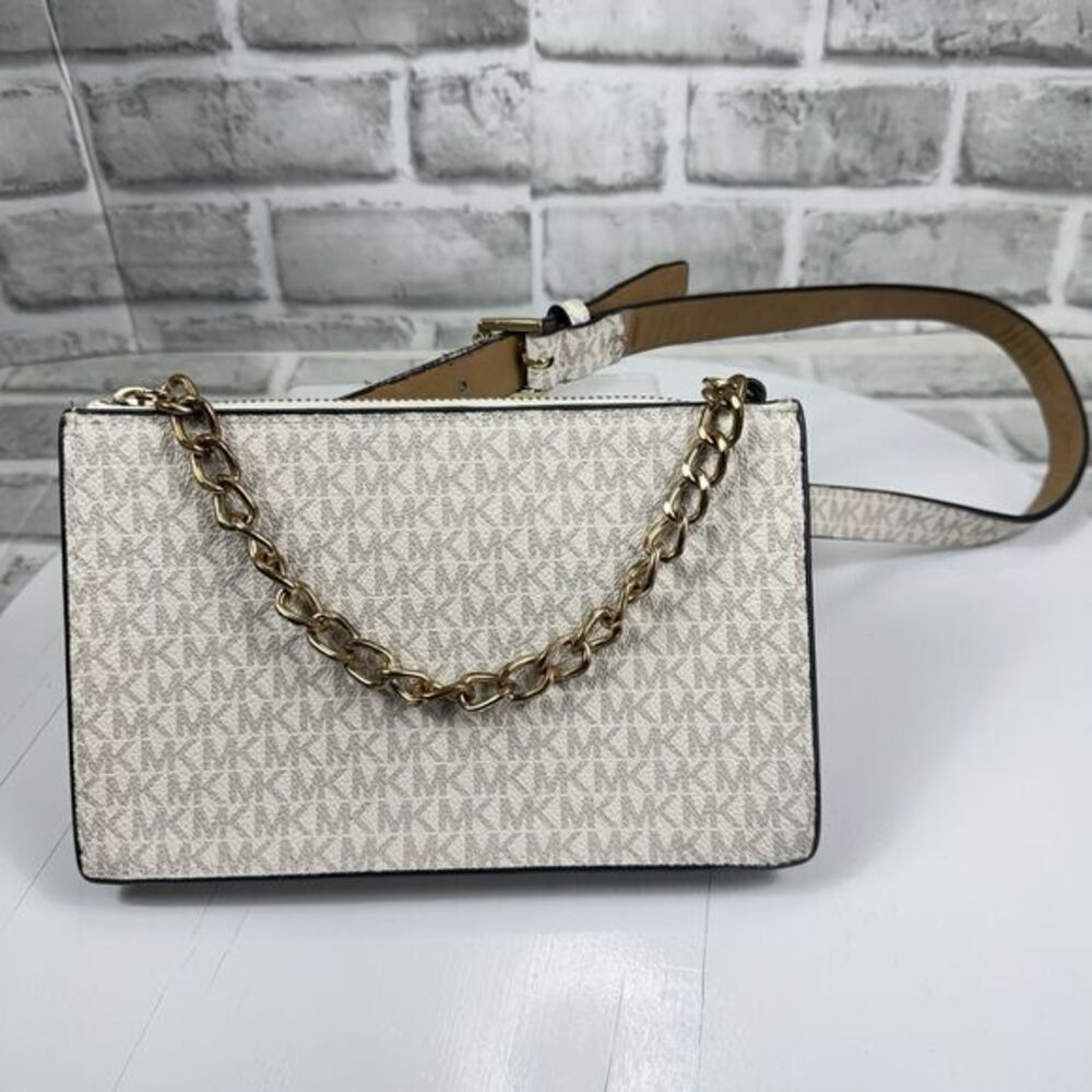 Michael Kors MK Signature Vanilla Fanny Pack Belt Bag Size Small W/Gold Detail
